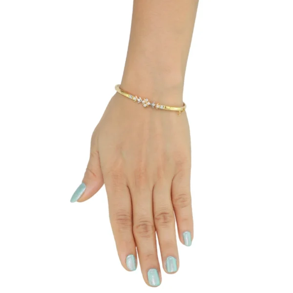 Buy Diamond Tennis Bracelet in 18KT Yellow Gold - Image 2