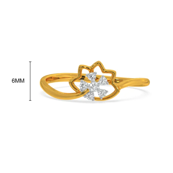 Blossom Brilliance: 18KT Gold Diamond Floral Engagement Ring - Image 4