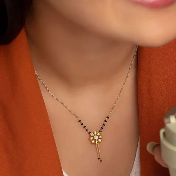 14KT Gold Lab Diamond Eight-Petal Flower Mangalsutra - Image 2