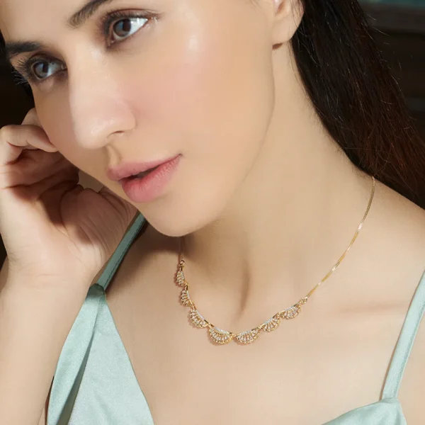 Golden Leaf-Like Design Lab Diamond Necklace - Image 2