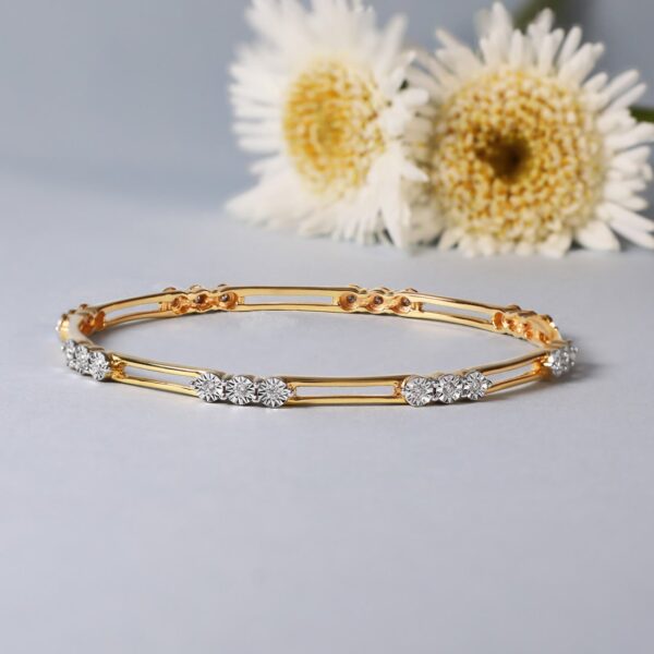 Elegant Gold Diamond Cluster Bangle