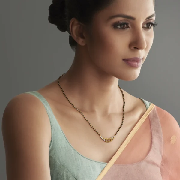 Elegant Gold Wave-Patterned Diamond Studded Mangalsutra Pendant - Image 2
