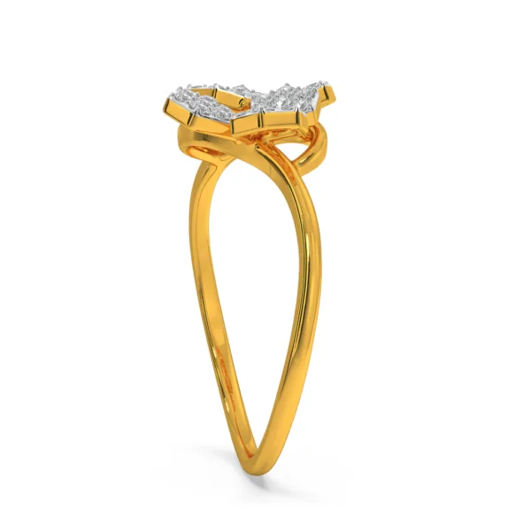 Crisscross Lab Diamond Clover Ring in Yellow Gold - Image 3