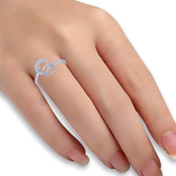 Two Intertwined Shapes Gold Lab Diamond Ring - Image 2