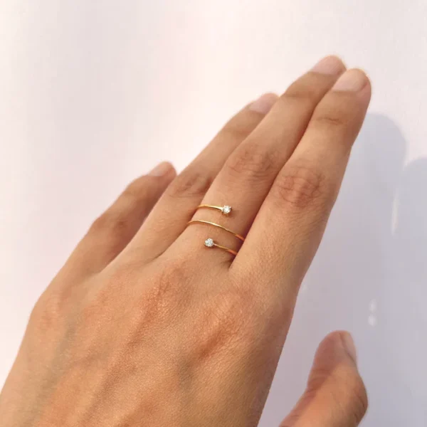 14KT Gold Lab Diamond Spring Ring - Image 3