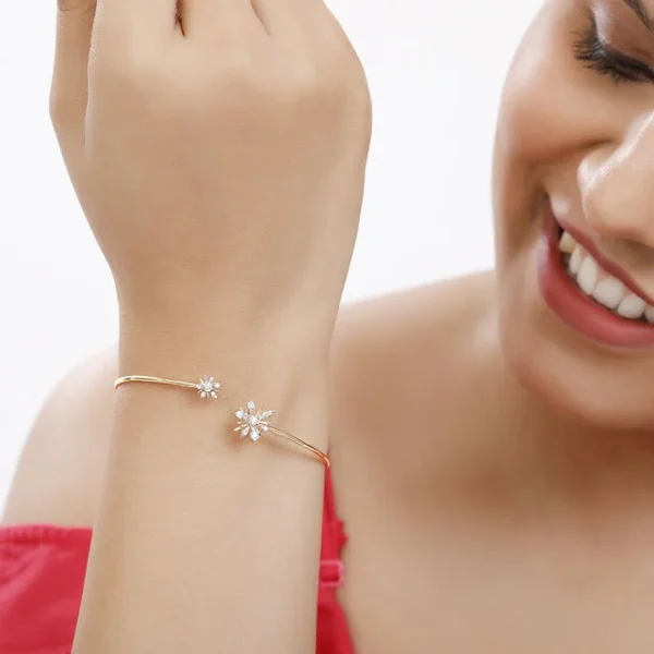 14kt Yellow Gold Blooming Lab Diamond Bangle - Image 2