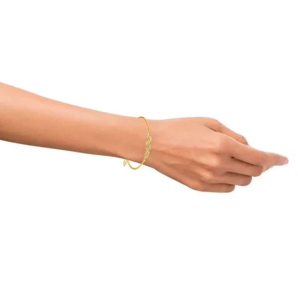 14KT Yellow Gold Lab Diamond Oval Bangle With Teardrop Design - Image 2