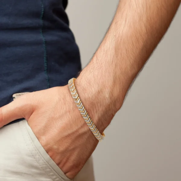 Chevron-Patterned Gold Men's Bracelet with Lab Diamond Accents - Image 2
